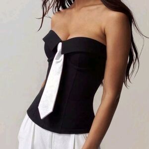 Black and White Strapless Top